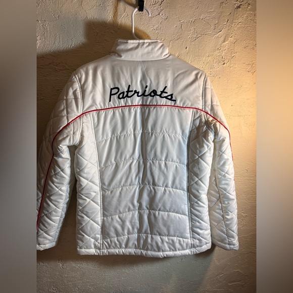 NFL New England Patriots White Team Apparel Jacket Medium full zip puffer sports - Picture 7 of 10